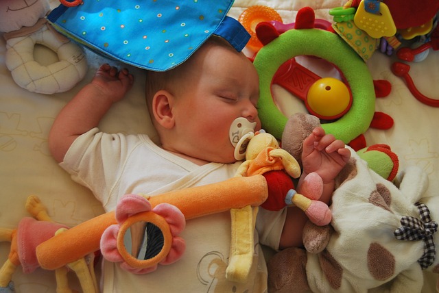 Pacifiers and Teeth Development | 02478 Dentist